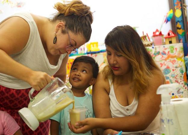 Fundación La Caixa destina 32.000 euros a la inclusión social de familias malagueñas en situación de pobreza