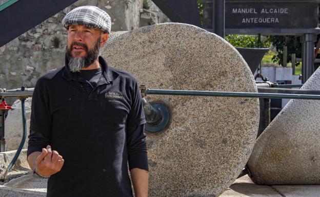 Germán García: El publicista que encontró la felicidad en un antiguo molino de Villanueva del Trabuco