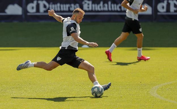 El Málaga, a la espera de cerrar el traspaso de Keidi para anunciar nuevos fichajes