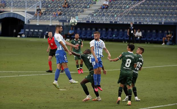 Lombán, único jugador abierto a aceptar el nuevo salario planteado por el Málaga