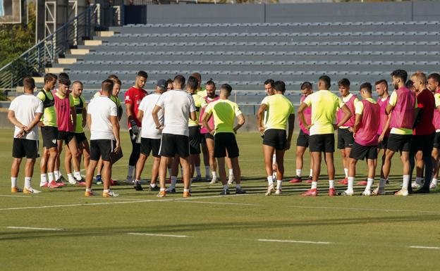 Convocatoria de circunstancias para el primer amistoso de la pretemporada