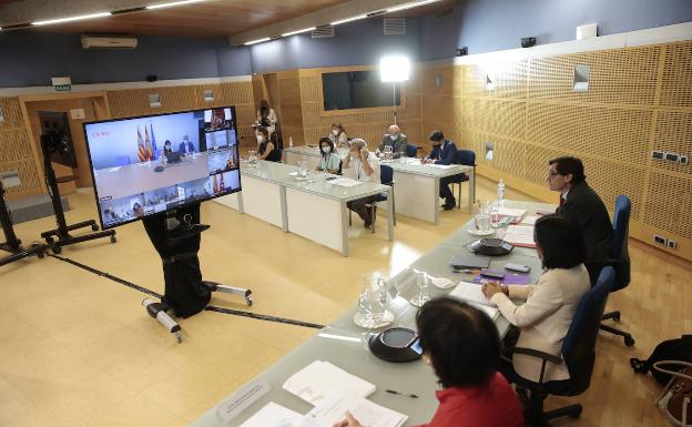 Educación propone a las comunidades que prioricen las clases presenciales para los menores de 14 años