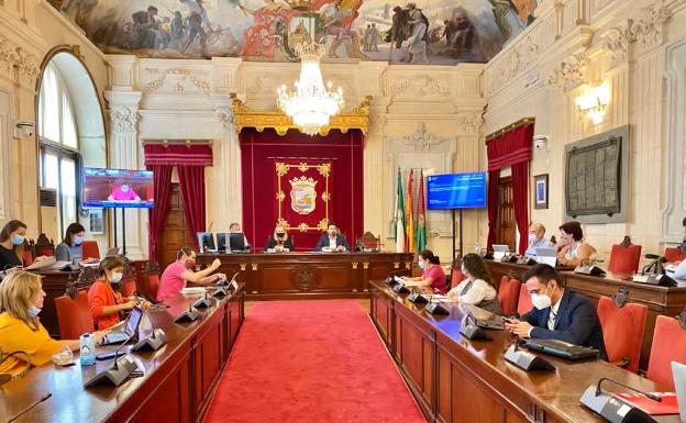 El Ayuntamiento de Málaga pedirá a la Junta que intensifique el control de las residencias de mayores frente al Covid-19