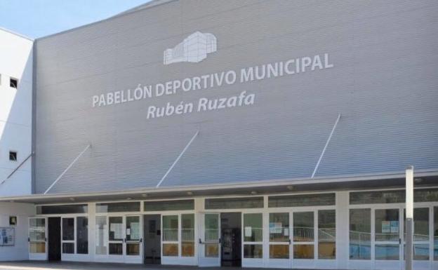 Adjudican las obras de mejora de la cubierta y paredes del pabellón municipal Rubén Ruzafa