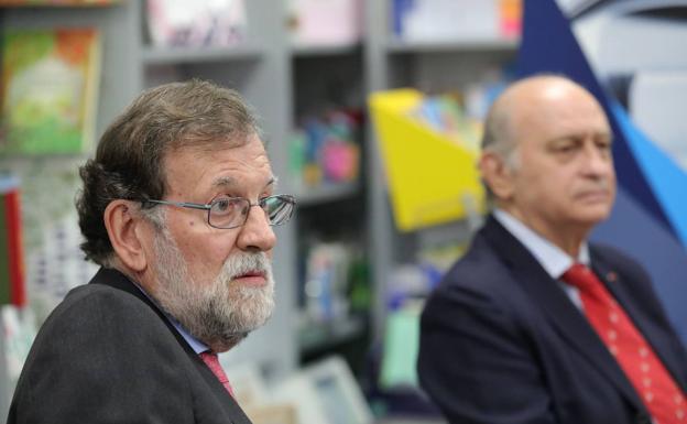 Jorge Fernández Díaz, sin peso en el partido pero a la sombra de Rajoy