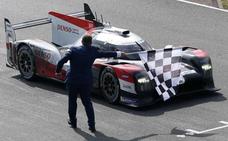 El Toyota 8 culmina su 'hat trick' en Le Mans