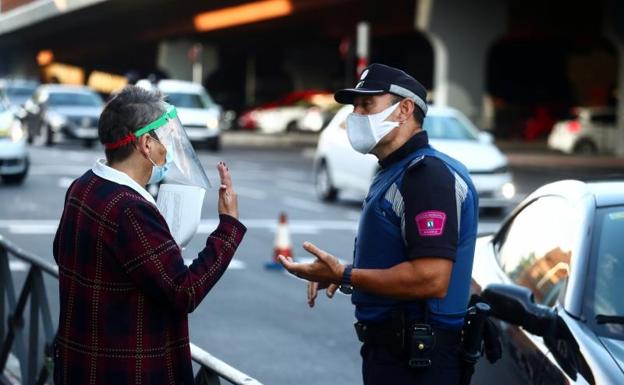 Madrid estrena sus nuevas restricciones de movilidad en 37 zonas