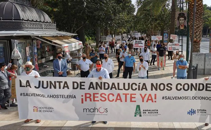 La hostelería y el ocio nocturno de Málaga piden un plan de rescate en la calle