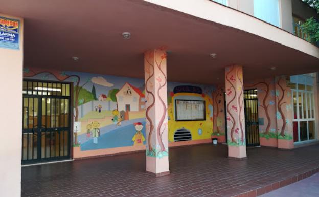 El CEIP Clara Campoamor de Alhaurín de la Torre pide que los alumnos de Infantil no acudan a clase por falta de profesores