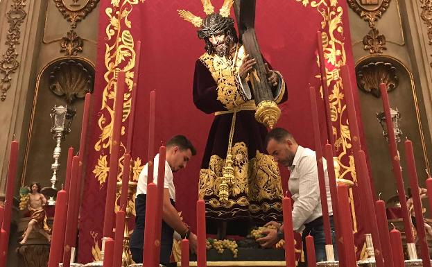 La bendición de las uvas y el mosto en Viñeros abre un fin de semana con cultos en varias cofradías