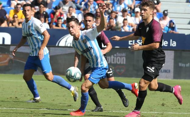 El Málaga cierra el despido de ocho jugadores cuyas fichas rondaban los siete millones