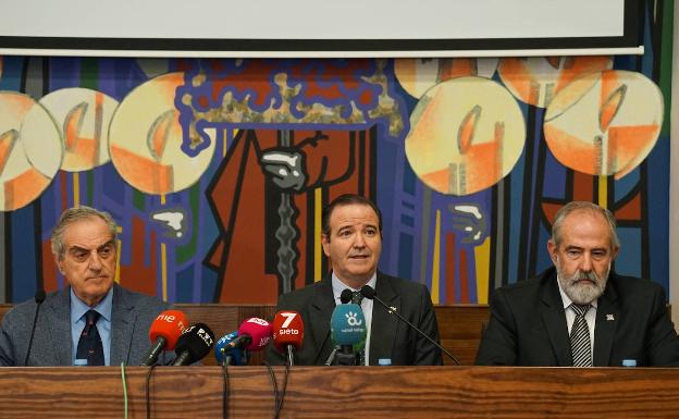 La Agrupación de Cofradías de Málaga iniciará en Sevilla la promoción de los actos por su centenario