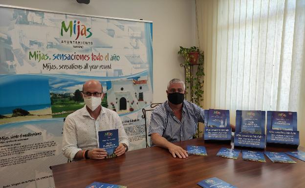 Mijas reescribe su guía turística para llegar a más públicos