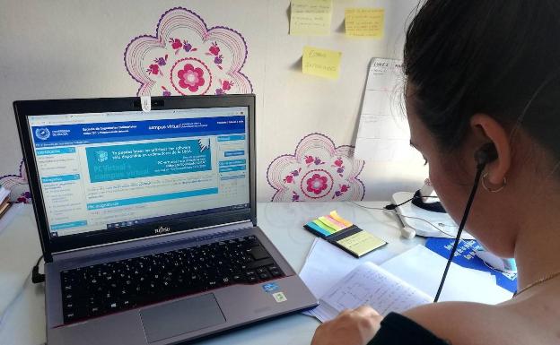 La Universidad de Málaga prestará de nuevo portátiles para facilitar la docencia virtual