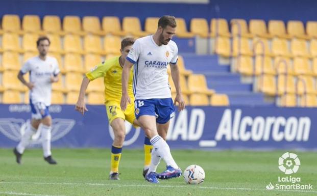 El Alcorcón, a la espera de la decisión del Zaragoza por alineación indebida