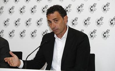 Molina renueva su contrato como director deportivo de la FEF hasta 2023
