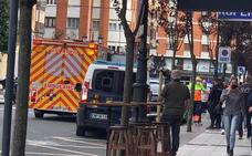 Una mujer apuñala a su expareja tras discutir por la custodia de su hijo