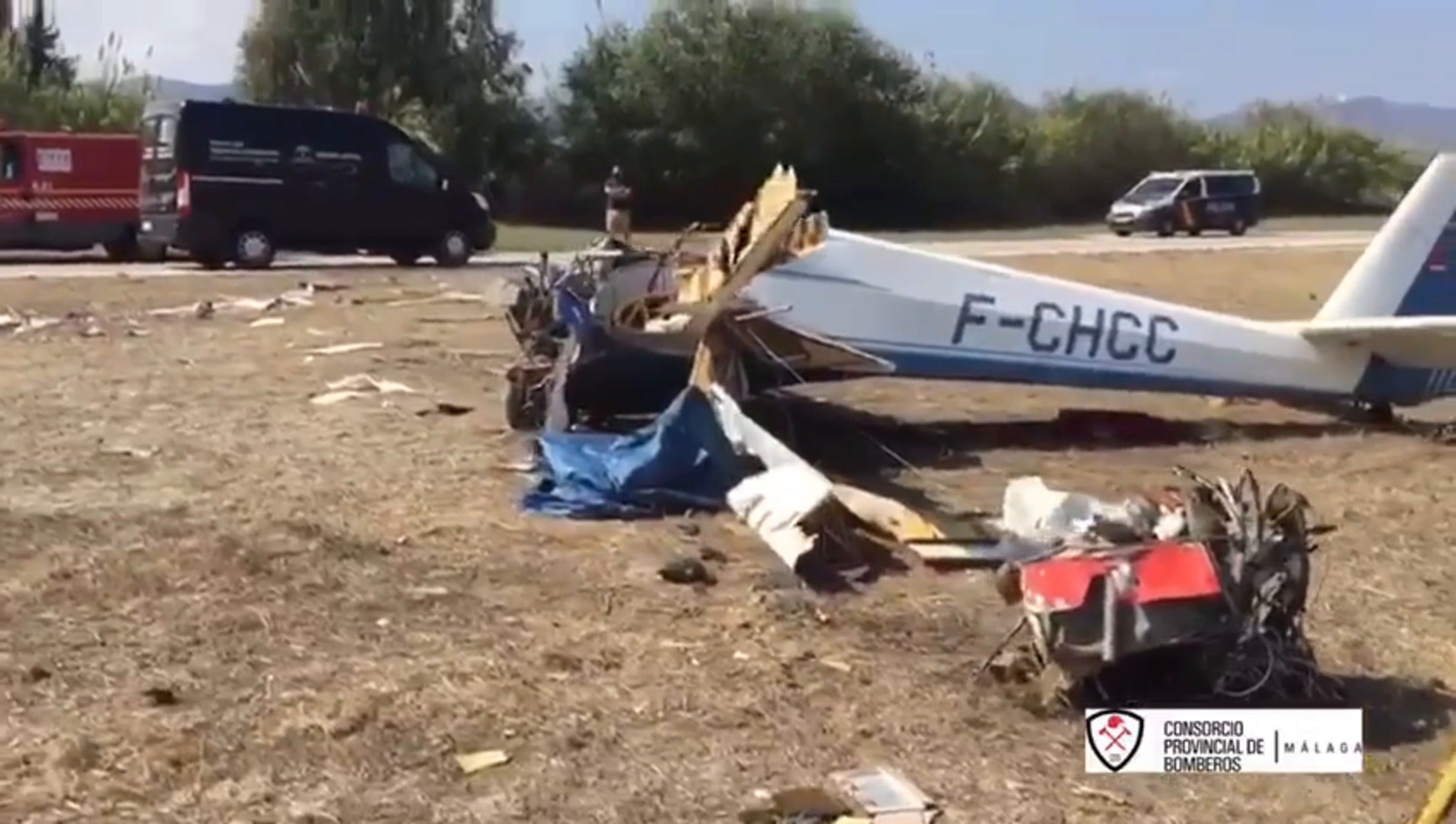 Un fallecido y un herido grave al estrellarse un motovelero en el aeródromo de la Axarquía