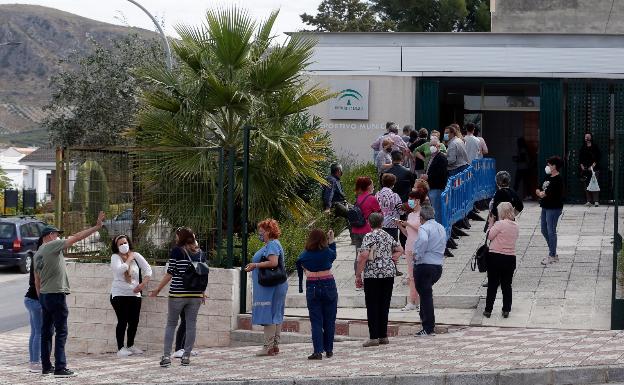 Miedo en Cuevas de San Marcos: «En tres semanas se ha desmadrado todo»