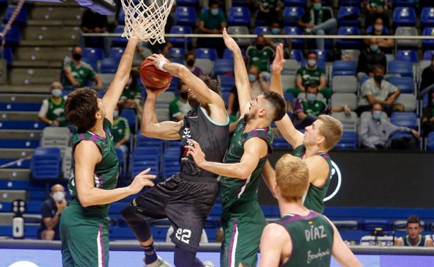 El Unicaja se consolida a base de victorias (86-69)