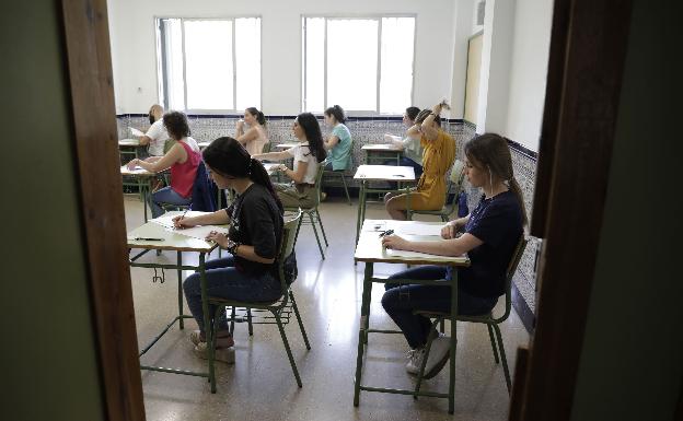 Educación convocará bolsas extraordinarias para sustituciones de maestros y profesores