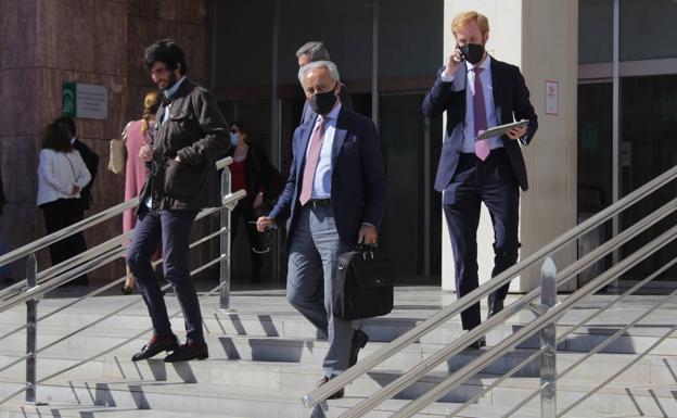 La defensa de Al-Thani considera excesiva la intervención de las sociedades y estudia un recurso