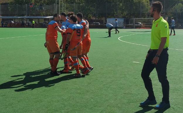 El Hockey Benalmádena logra un importante triunfo ante el Egara 35