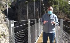 Vídeo: Recorrido por el puente de vértigo de Canillas del Aceituno