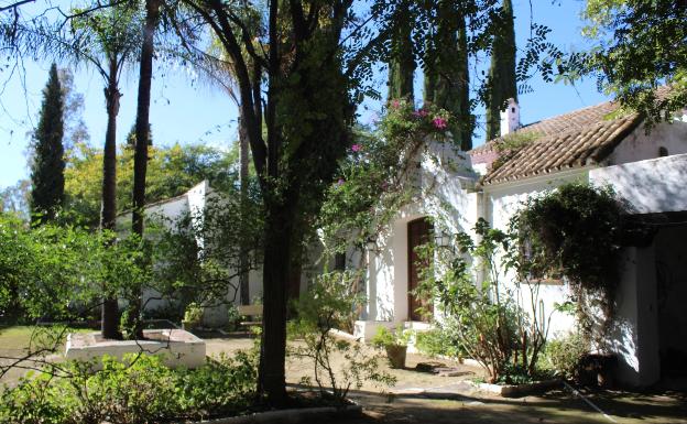 Alhaurín el Grande creará un centro cultural multidisciplinar en 'La Baltasara', finca de verano del poeta Antonio Gala