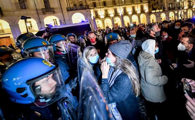 Las protestas por las restricciones recorren Europa