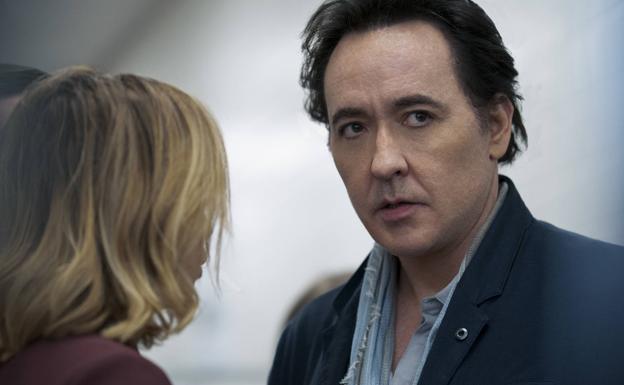 John Cusack: «Es algo perturbador y surrealista ver la ficción convertirse en realidad con el virus»