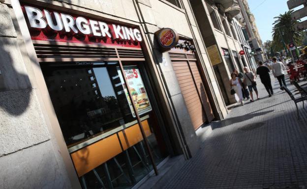 Burger King anima a sus clientes a comer en McDonald's