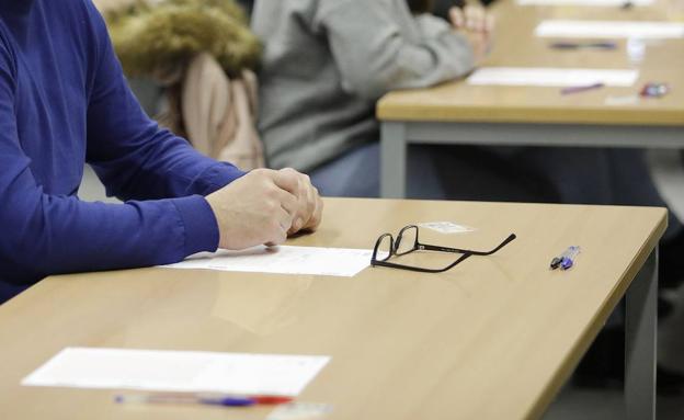 La Junta rectifica y permite los exámenes de oposiciones, pero solo para cuerpos técnicos y facultativos