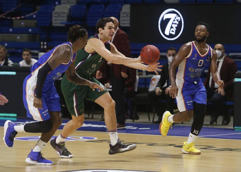 Victoria del Unicaja ante el Mornar Bar