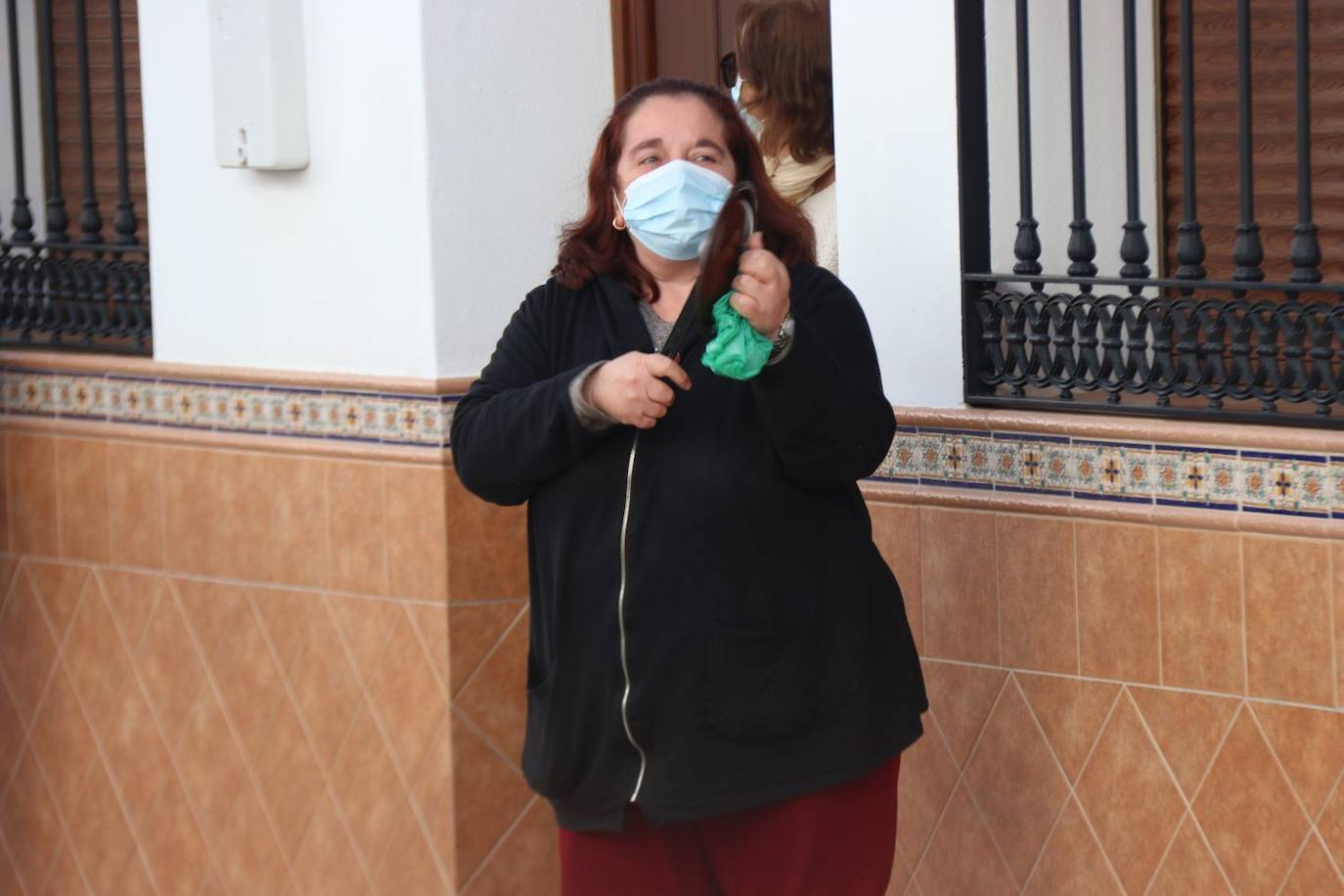 Cacerolada en Cuevas del Becerro para pedir un cribado masivo