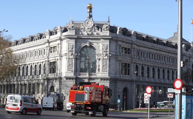 El Banco de España sugiere exonerar las deudas a autónomos y pymes