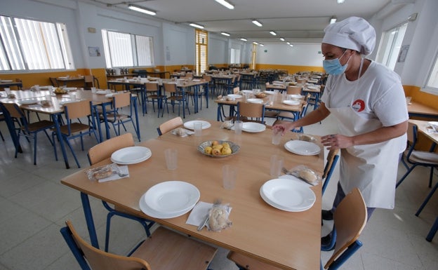 Hasta el 1 de diciembre no abrirán los comedores de 41 colegios de Málaga
