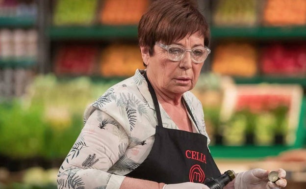 Celia Villalobos: «Masterchef nos ha demostrado que se pueden hacer cosas con setenta años, que se pueden tener ilusiones»