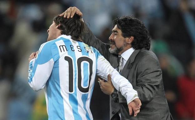 Messi: «Nos deja pero no se va, porque el Diego es eterno»