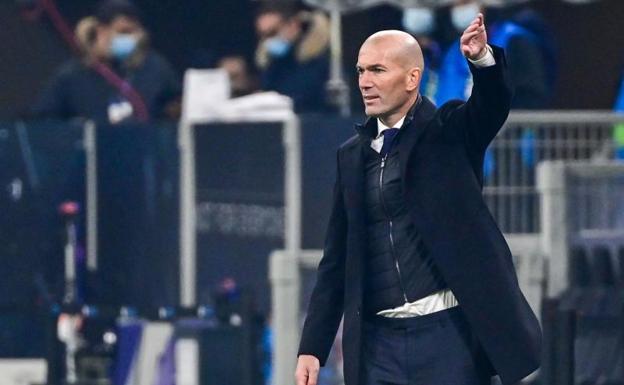 Zidane: «Sacamos lo mejor de nosotros y me alegro por los jugadores»