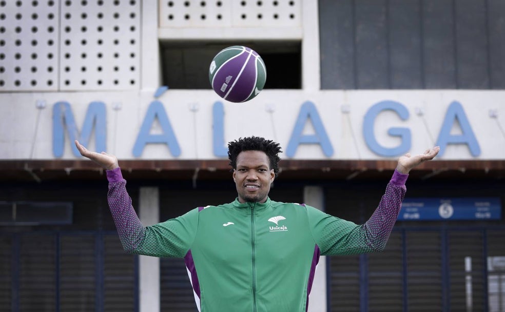 Deon Thompson: «Nunca me he rendido en mi carrera y no lo iba a hacer en el Unicaja»