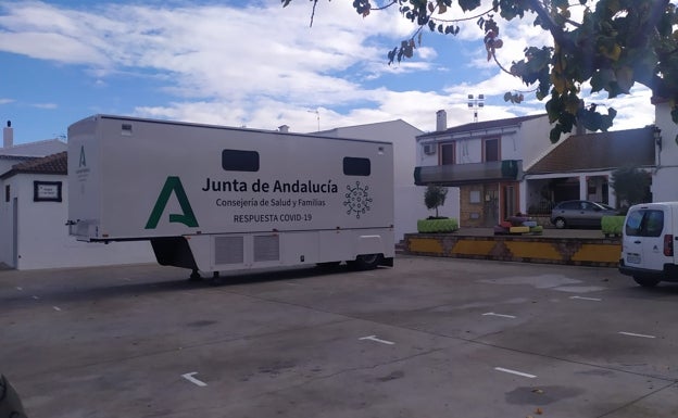 Salud hará la prueba del coronavirus a todos los vecinos de Cuevas del Becerro