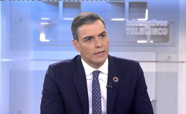 Sánchez asegura que el Gobierno defenderá la Monarquía parlamentaria