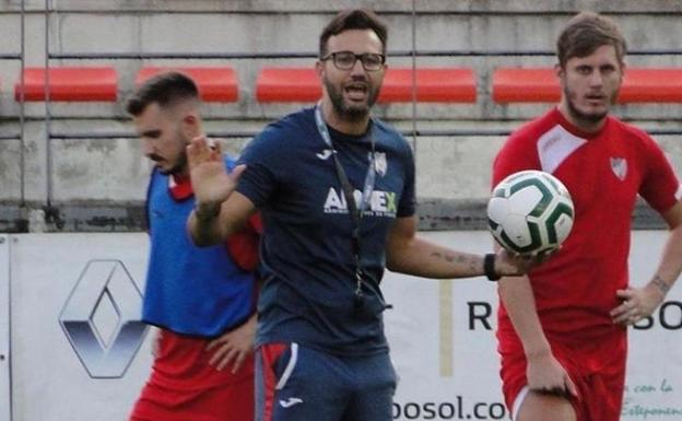 «La afición del Estepona nos reclamaba un equipo en Tercera»