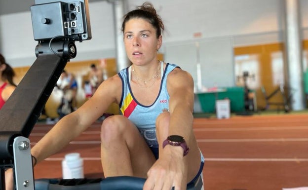 Natalia de Miguel, concentrada en Sierra Nevada con la selección