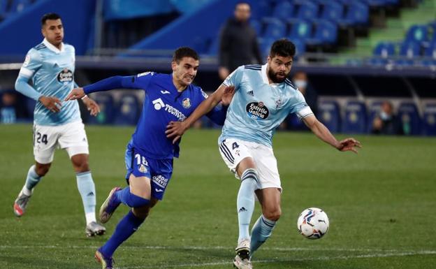 El Getafe frena la racha del Celta