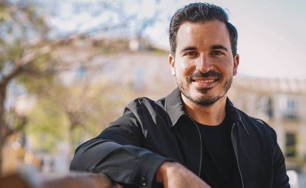 Javier Castillo publica 'La chica de nieve' y supera el millón de libros vendidos