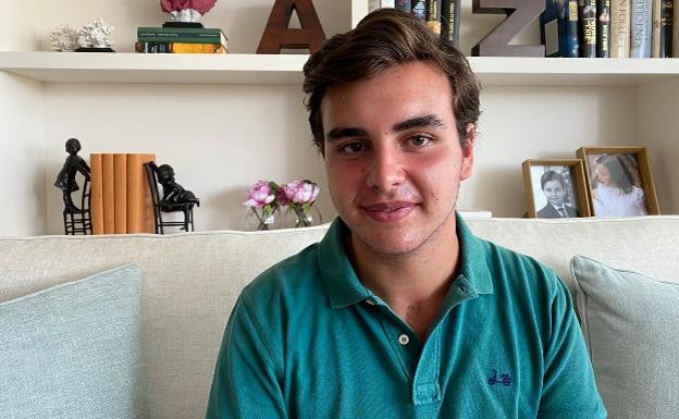 Alejandro Salvador, la mejor nota de la Selectividad de la pandemia en Málaga