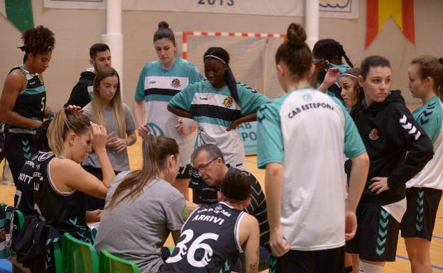CAB Estepona, apuesta fuerte por el baloncesto femenino