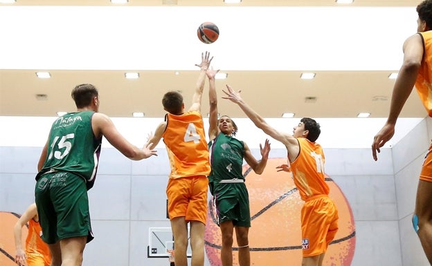 El Unicaja júnior acaba cuarto el torneo de la Euroliga en Valencia